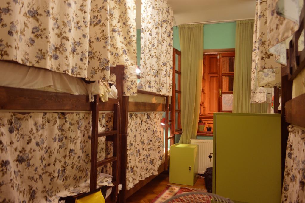 Patio Hostel Tbilisi Ngoại thất bức ảnh