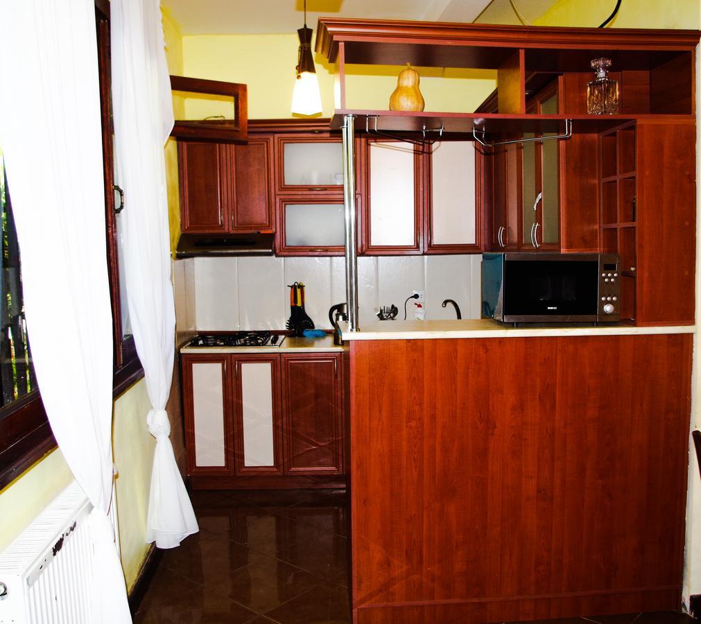 Patio Hostel Tbilisi Ngoại thất bức ảnh