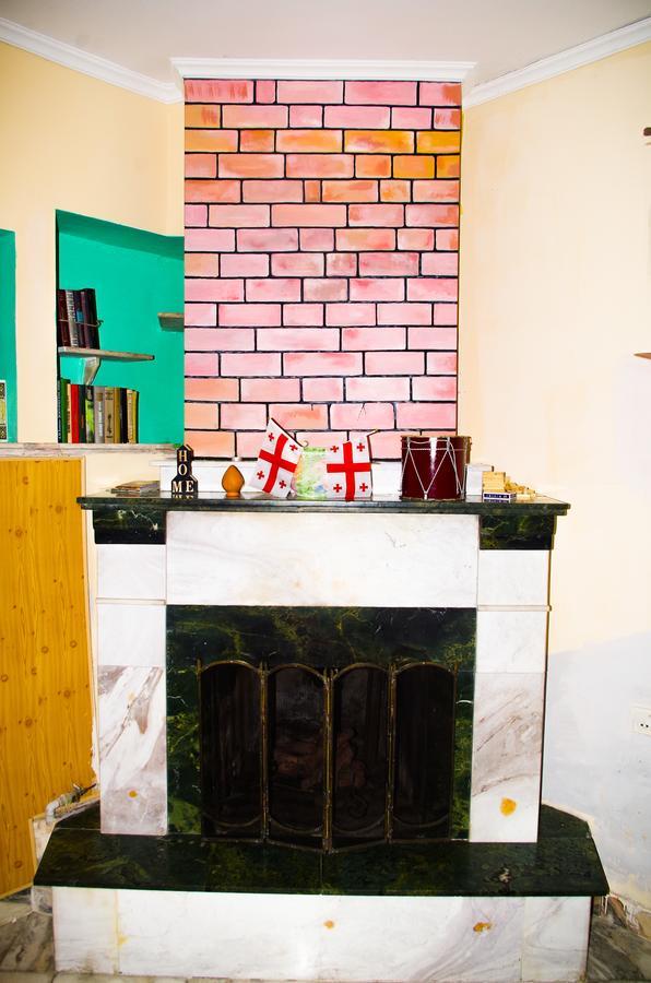 Patio Hostel Tbilisi Ngoại thất bức ảnh