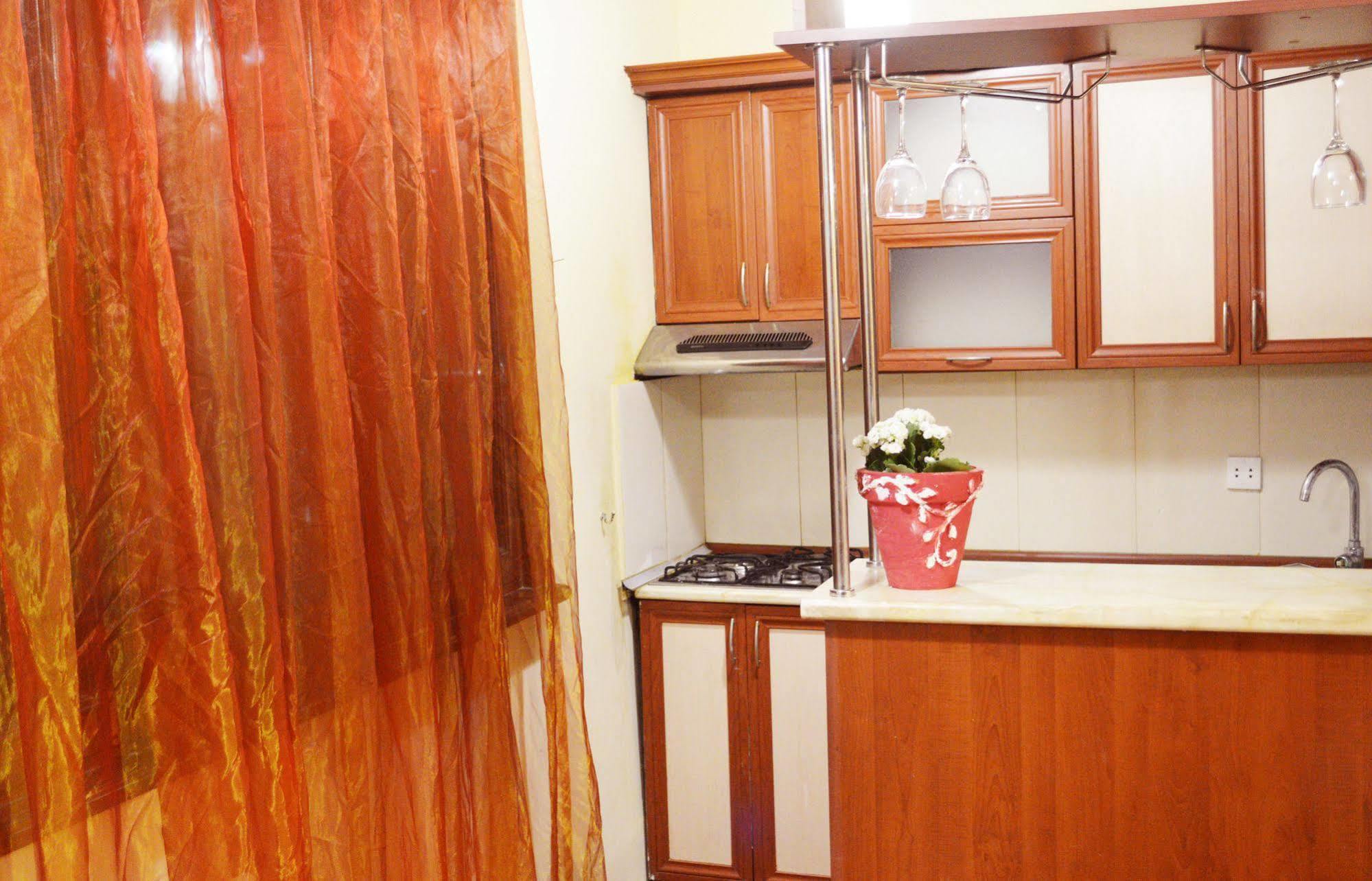 Patio Hostel Tbilisi Ngoại thất bức ảnh
